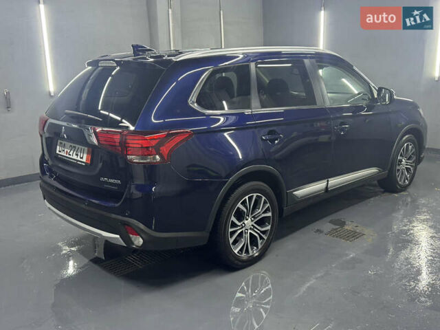 Синий Мицубиси Аутлендер, объемом двигателя 2.2 л и пробегом 170 тыс. км за 15900 $, фото 1 на Automoto.ua