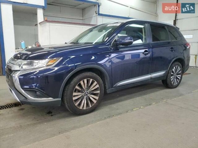 Синий Мицубиси Аутлендер, объемом двигателя 3 л и пробегом 80 тыс. км за 2900 $, фото 1 на Automoto.ua