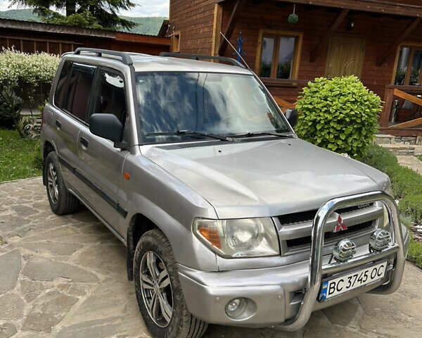 Серый Мицубиси Паджеро Пинин, объемом двигателя 2 л и пробегом 172 тыс. км за 6300 $, фото 1 на Automoto.ua