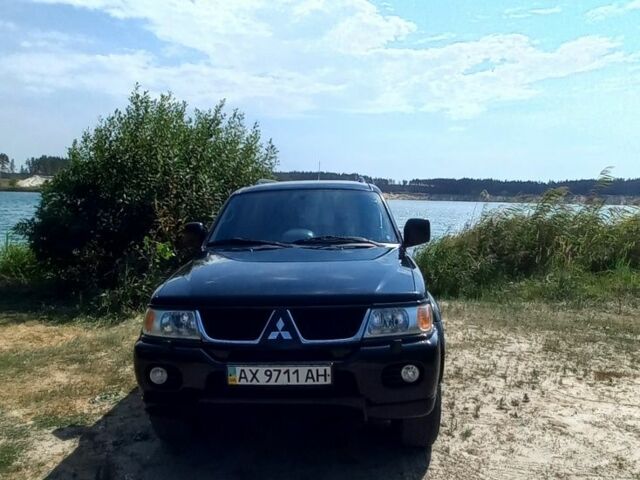 Чорний Міцубісі Паджеро Спорт, об'ємом двигуна 0 л та пробігом 150 тис. км за 9000 $, фото 1 на Automoto.ua