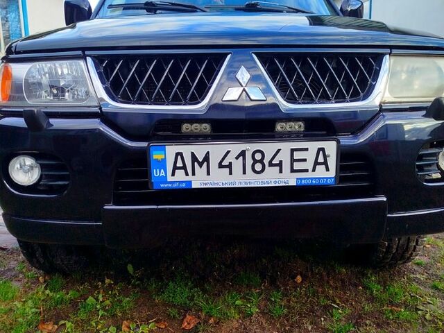 Мицубиси Паджеро Спорт 2008 в Овруче на Automoto.ua Черный Мицубиси Паджеро Спорт, объемом двигателя 3 л и пробегом 232 тыс. км за 8500 $, фото 1 на Automoto.ua