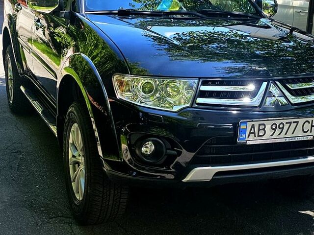 Черный Мицубиси Паджеро Спорт, объемом двигателя 2 л и пробегом 43 тыс. км за 21000 $, фото 1 на Automoto.ua