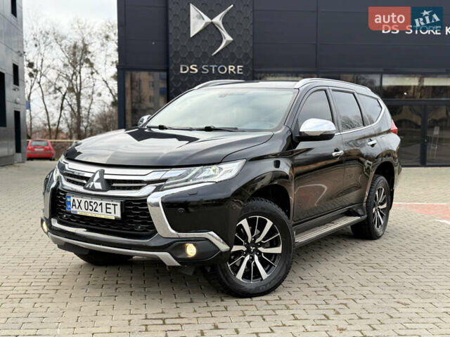 Черный Мицубиси Паджеро Спорт, объемом двигателя 2.44 л и пробегом 119 тыс. км за 19999 $, фото 1 на Automoto.ua