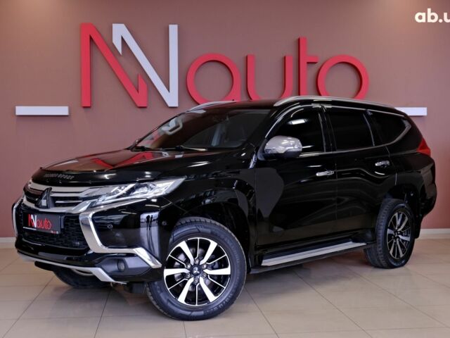Черный Мицубиси Паджеро Спорт, объемом двигателя 2.4 л и пробегом 182 тыс. км за 19900 $, фото 1 на Automoto.ua
