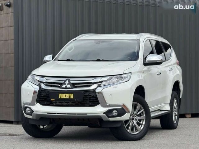 Міцубісі Паджеро Спорт, об'ємом двигуна 2.4 л та пробігом 220 тис. км за 19900 $, фото 1 на Automoto.ua