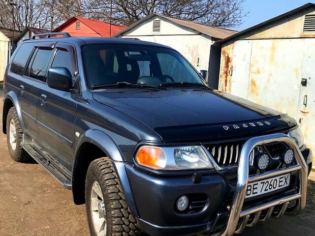 Сірий Міцубісі Паджеро Спорт, об'ємом двигуна 3 л та пробігом 277 тис. км за 9200 $, фото 1 на Automoto.ua
