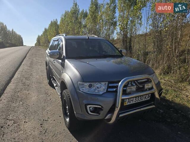 Міцубісі Паджеро Спорт 2013 у Рівному на Automoto.ua Сірий Міцубісі Паджеро Спорт, об'ємом двигуна 2.5 л та пробігом 141 тис. км за 14500 $, фото 1 на Automoto.ua