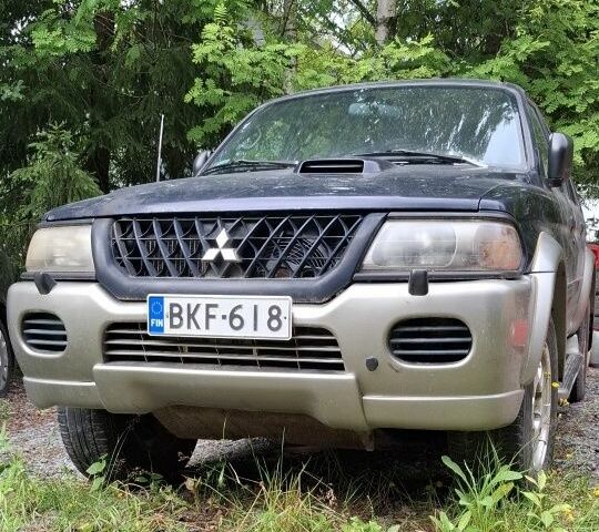Синий Мицубиси Паджеро Спорт, объемом двигателя 0 л и пробегом 360 тыс. км за 3486 $, фото 1 на Automoto.ua