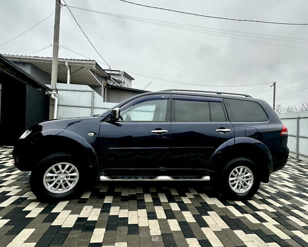 Синий Мицубиси Паджеро Спорт, объемом двигателя 2.48 л и пробегом 160 тыс. км за 14800 $, фото 1 на Automoto.ua