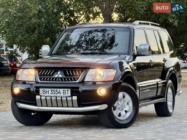 Черный Мицубиси Паджеро Вагон, объемом двигателя 3.5 л и пробегом 271 тыс. км за 6999 $, фото 1 на Automoto.ua