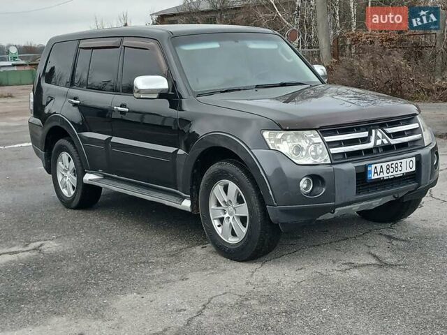 Черный Мицубиси Паджеро Вагон, объемом двигателя 2.97 л и пробегом 316 тыс. км за 11600 $, фото 1 на Automoto.ua