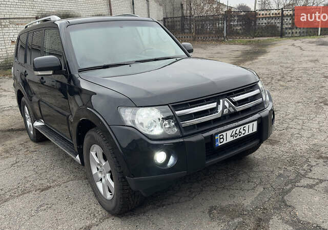 Чорний Міцубісі Паджеро Вагон, об'ємом двигуна 3.8 л та пробігом 207 тис. км за 9950 $, фото 1 на Automoto.ua