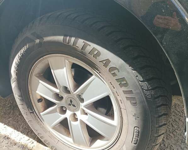 Черный Мицубиси Паджеро Вагон, объемом двигателя 2.97 л и пробегом 214 тыс. км за 10000 $, фото 1 на Automoto.ua