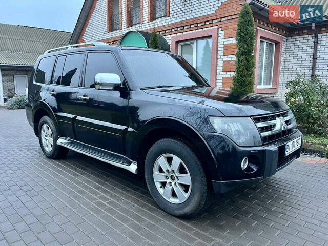 Черный Мицубиси Паджеро Вагон, объемом двигателя 2.97 л и пробегом 271 тыс. км за 11200 $, фото 1 на Automoto.ua