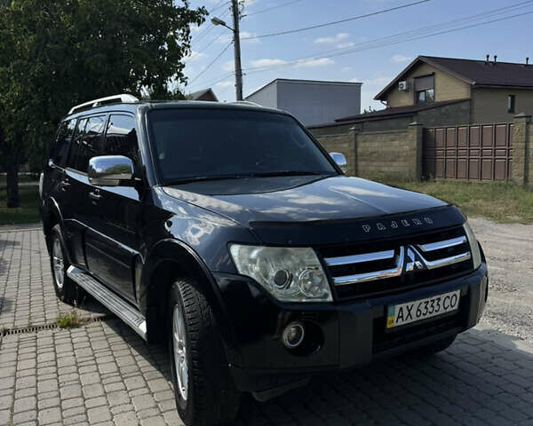 Чорний Міцубісі Паджеро Вагон, об'ємом двигуна 3.8 л та пробігом 238 тис. км за 10650 $, фото 1 на Automoto.ua