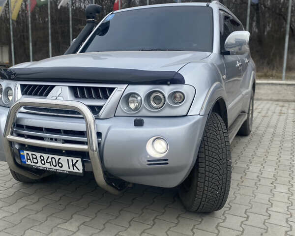 Серый Мицубиси Паджеро Вагон, объемом двигателя 3.5 л и пробегом 193 тыс. км за 8500 $, фото 1 на Automoto.ua