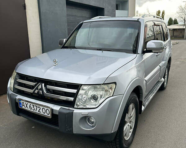 Міцубісі Паджеро Вагон 2007 у Харкові на Automoto.ua Сірий Міцубісі Паджеро Вагон, об'ємом двигуна 2.97 л та пробігом 279 тис. км за 11500 $, фото 1 на Automoto.ua