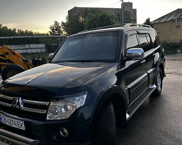 Зеленый Мицубиси Паджеро Вагон, объемом двигателя 2.97 л и пробегом 168 тыс. км за 12100 $, фото 1 на Automoto.ua