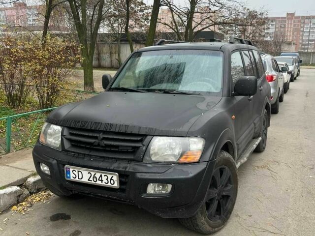 Черный Мицубиси Паджеро, объемом двигателя 3.2 л и пробегом 30 тыс. км за 4200 $, фото 1 на Automoto.ua
