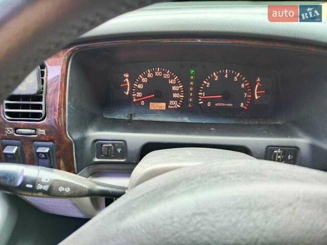 Черный Мицубиси Паджеро, объемом двигателя 3 л и пробегом 262 тыс. км за 8000 $, фото 1 на Automoto.ua