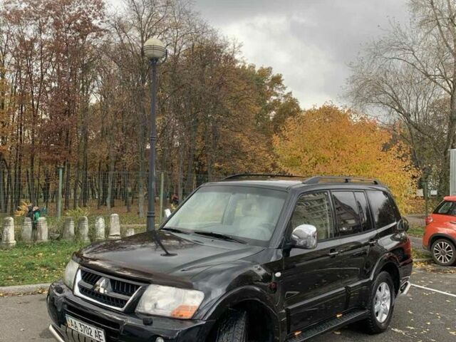Міцубісі Паджеро 2005 у Києві на Automoto.ua Чорний Міцубісі Паджеро, об'ємом двигуна 3.5 л та пробігом 325 тис. км за 8500 $, фото 1 на Automoto.ua