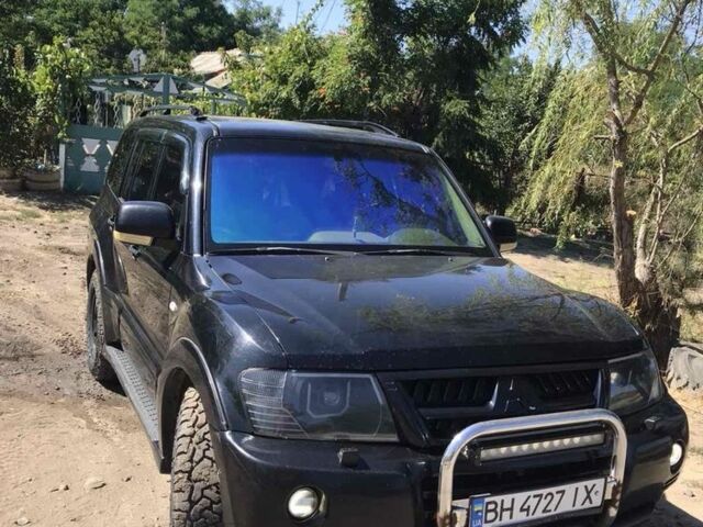 Чорний Міцубісі Паджеро, об'ємом двигуна 3.2 л та пробігом 57 тис. км за 10500 $, фото 1 на Automoto.ua
