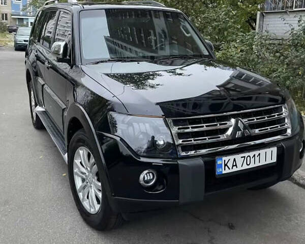 Міцубісі Паджеро 2008 у Києві на Automoto.ua Чорний Міцубісі Паджеро, об'ємом двигуна 3 л та пробігом 301 тис. км за 11500 $, фото 1 на Automoto.ua