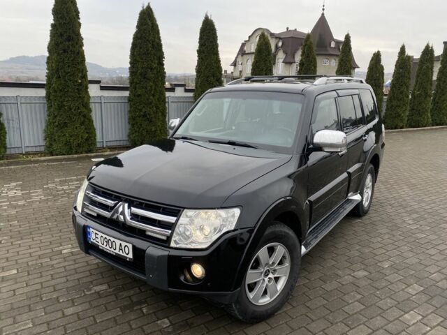 Черный Мицубиси Паджеро, объемом двигателя 3 л и пробегом 375 тыс. км за 8550 $, фото 1 на Automoto.ua