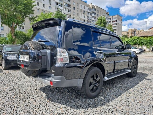 Чорний Міцубісі Паджеро, об'ємом двигуна 3 л та пробігом 320 тис. км за 10955 $, фото 1 на Automoto.ua