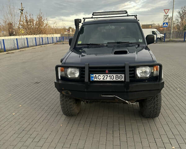 Мицубиси Паджеро, объемом двигателя 2.8 л и пробегом 289 тыс. км за 10000 $, фото 1 на Automoto.ua