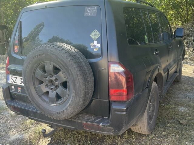 Мицубиси Паджеро, объемом двигателя 3.2 л и пробегом 277 тыс. км за 4800 $, фото 1 на Automoto.ua