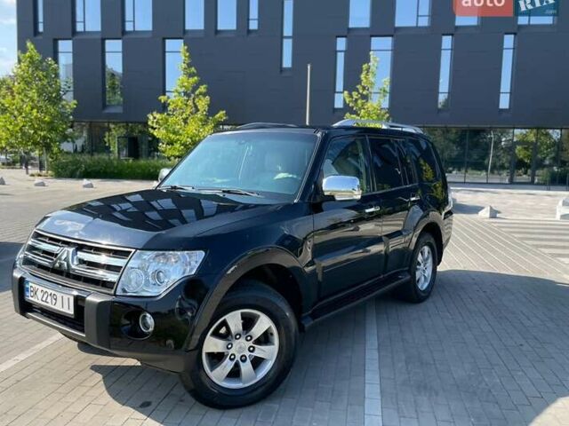 Мицубиси Паджеро, объемом двигателя 2.97 л и пробегом 208 тыс. км за 11500 $, фото 1 на Automoto.ua
