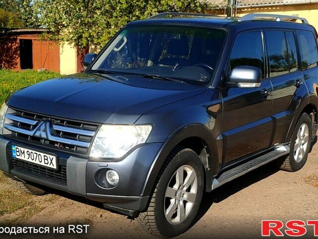 Мицубиси Паджеро, объемом двигателя 3.2 л и пробегом 289 тыс. км за 11800 $, фото 1 на Automoto.ua