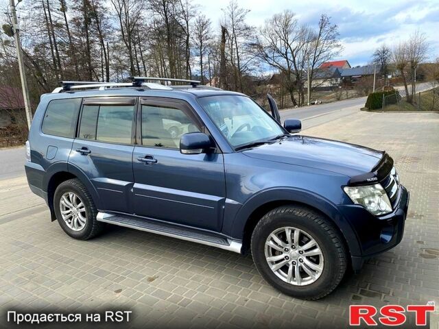 Мицубиси Паджеро, объемом двигателя 3.2 л и пробегом 249 тыс. км за 13400 $, фото 1 на Automoto.ua