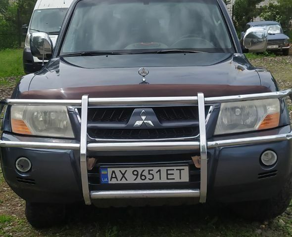 Сірий Міцубісі Паджеро, об'ємом двигуна 3 л та пробігом 310 тис. км за 8500 $, фото 1 на Automoto.ua