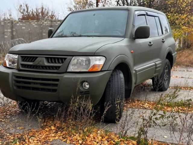 Серый Мицубиси Паджеро, объемом двигателя 3.2 л и пробегом 380 тыс. км за 5000 $, фото 1 на Automoto.ua