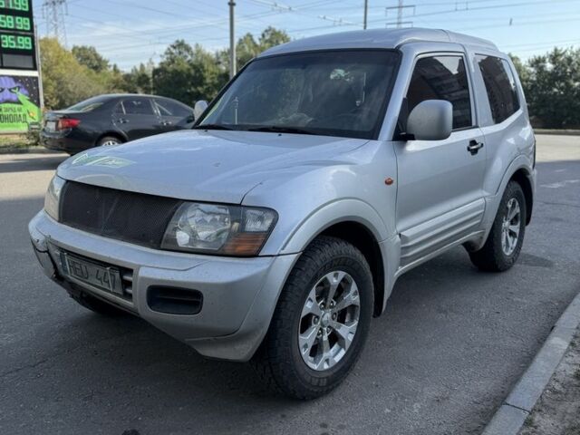 Сірий Міцубісі Паджеро, об'ємом двигуна 3.2 л та пробігом 126 тис. км за 4000 $, фото 1 на Automoto.ua