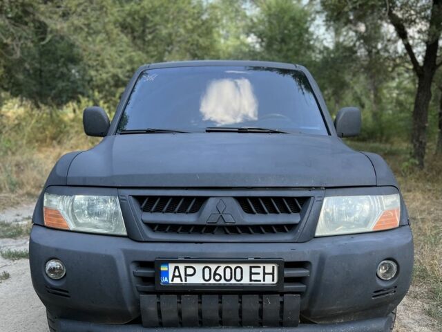 Сірий Міцубісі Паджеро, об'ємом двигуна 3.2 л та пробігом 230 тис. км за 7000 $, фото 1 на Automoto.ua