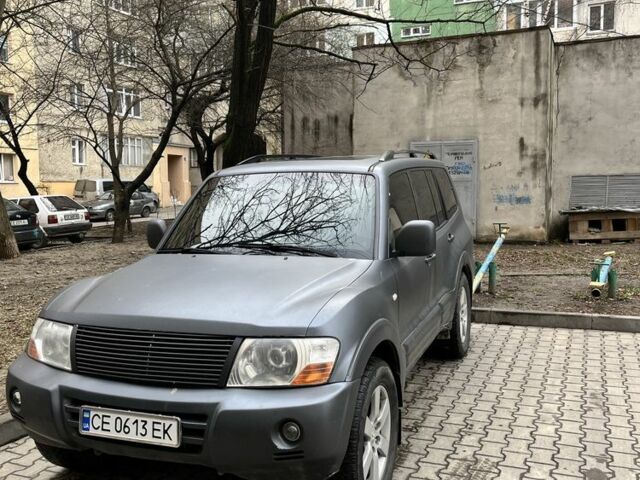 Сірий Міцубісі Паджеро, об'ємом двигуна 3.2 л та пробігом 320 тис. км за 7900 $, фото 1 на Automoto.ua