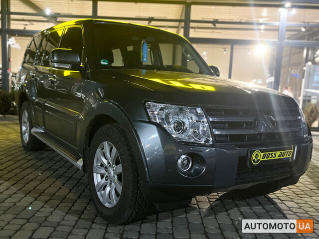Мицубиси Паджеро 2010 в Мукачеве на Automoto.ua Серый Мицубиси Паджеро, объемом двигателя 3.2 л и пробегом 290 тыс. км за 15990 $, фото 1 на Automoto.ua