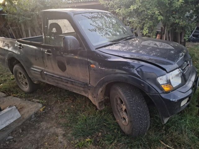 Синий Мицубиси Паджеро, объемом двигателя 3.2 л и пробегом 350 тыс. км за 3300 $, фото 1 на Automoto.ua