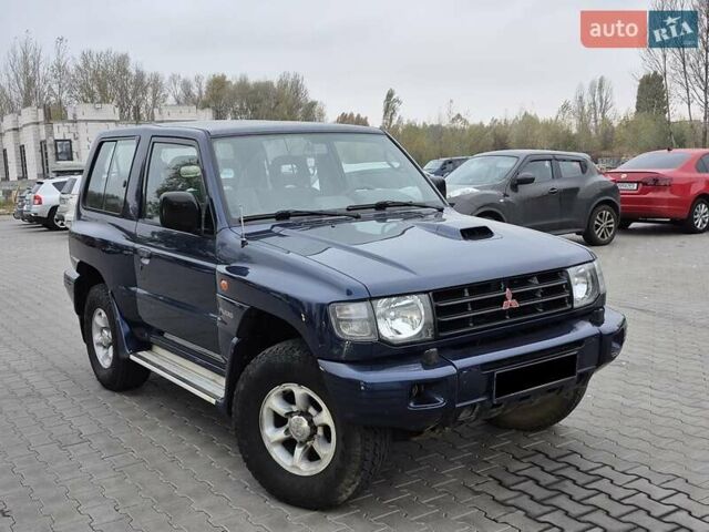 Синій Міцубісі Паджеро, об'ємом двигуна 2.84 л та пробігом 242 тис. км за 6750 $, фото 1 на Automoto.ua