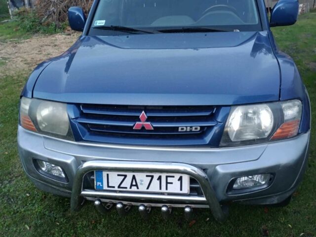 Синий Мицубиси Паджеро, объемом двигателя 3.2 л и пробегом 320 тыс. км за 4673 $, фото 1 на Automoto.ua