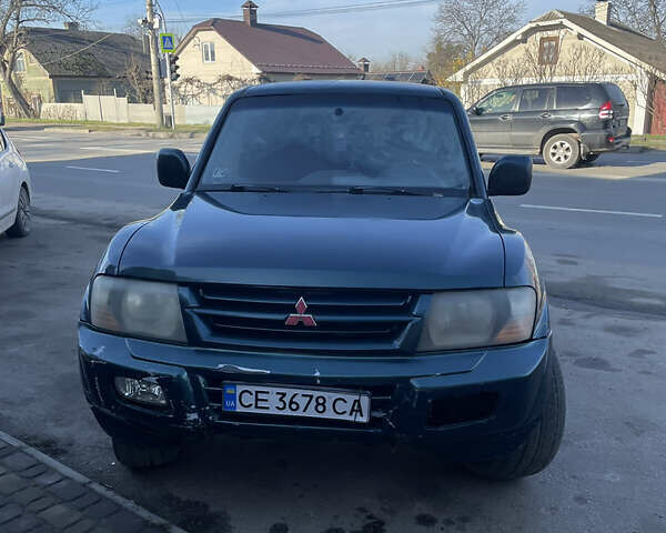 Зеленый Мицубиси Паджеро, объемом двигателя 3.2 л и пробегом 255 тыс. км за 7000 $, фото 1 на Automoto.ua