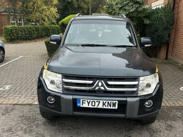 Мицубиси Паджеро 2007 в Яворове на Automoto.ua Зеленый Мицубиси Паджеро, объемом двигателя 3.2 л и пробегом 160 тыс. км за 6403 $, фото 1 на Automoto.ua