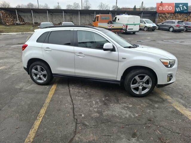 Белый Мицубиси РВР, объемом двигателя 2 л и пробегом 164 тыс. км за 10800 $, фото 1 на Automoto.ua