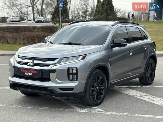 Серый Мицубиси РВР, объемом двигателя 2.36 л и пробегом 23 тыс. км за 21900 $, фото 1 на Automoto.ua