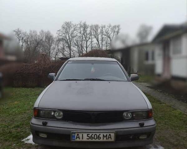 Серый Мицубиси Сигма, объемом двигателя 3 л и пробегом 366 тыс. км за 1700 $, фото 1 на Automoto.ua