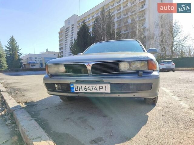Серый Мицубиси Сигма, объемом двигателя 3 л и пробегом 473 тыс. км за 2100 $, фото 1 на Automoto.ua