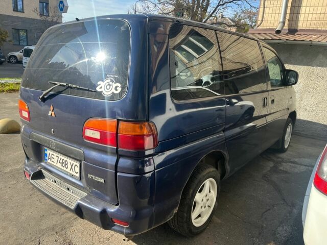 Мицубиси Спейс Гир 1998 в Никополе на Automoto.ua Синий Мицубиси Спейс Гир, объемом двигателя 2 л и пробегом 365 тыс. км за 2143 $, фото 1 на Automoto.ua